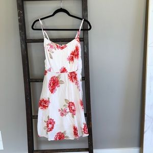 Summer floral dress white with large red and pink flowers